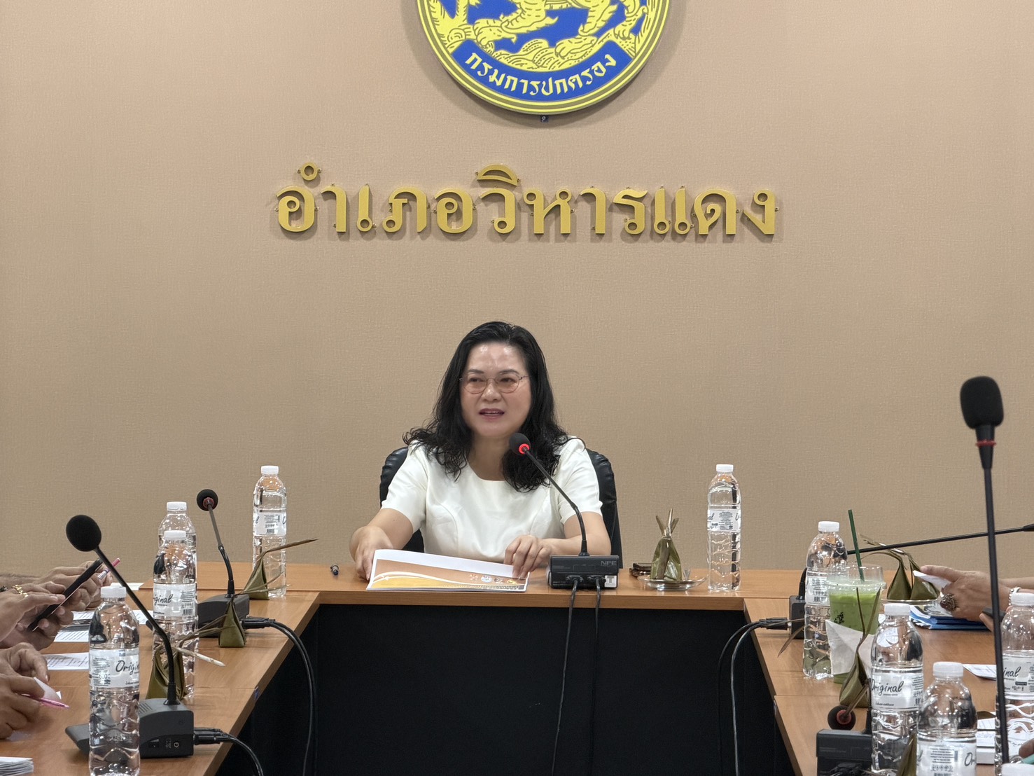 🌼สำนักงานพัฒนาชุมชนอำเภอวิหารแดง🌼 จัดประชุมส่งเสริมการบูรณาการกลไกการขับเคลื่อนการขจัดความยากจนระดับอำเภอ