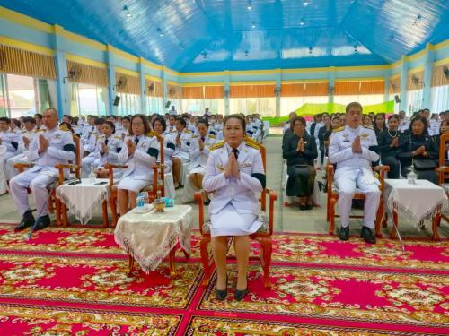🌼สำนักงานพัฒนาชุมชนอำเภอวิหารแดง🌼  ร่วมพิธีบำเพ็ญกุศลสตมวาร 100 วัน ถวายพระราชกุศลแด่สมเด็จพระนางเจ้าสิริกิติ์ พระบรมราชินีนาถ พระบรมราชชนนีพันปีหลวง